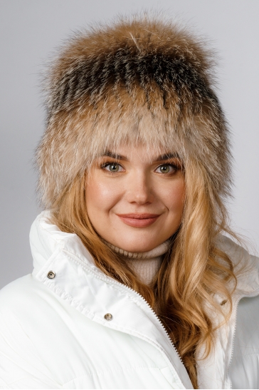 Шапка женская из блюфроста