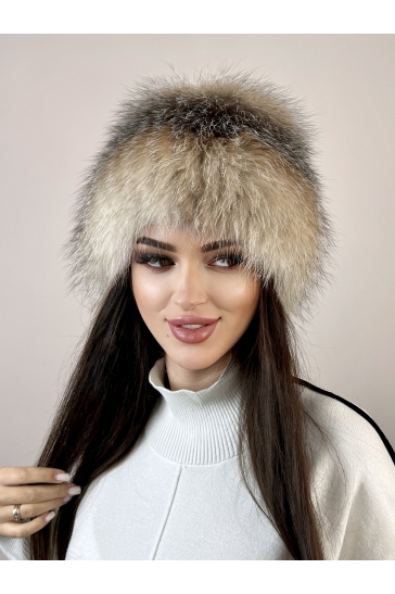 Шапка женская из блюфроста