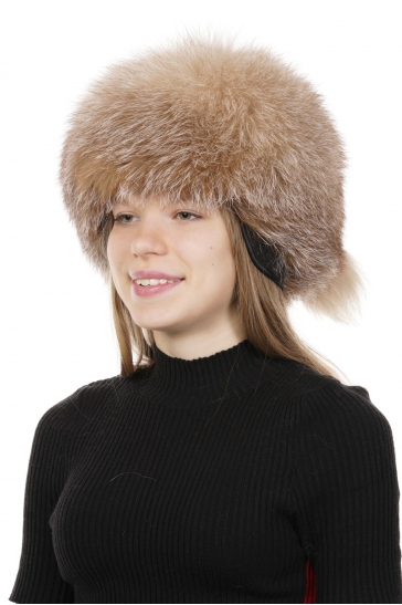 Шапка женская из блюфроста